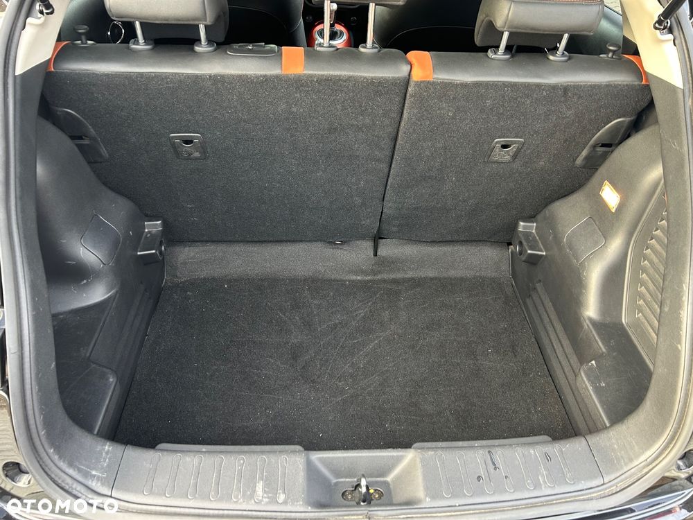 Nissan Juke 1.6 N-Connecta - 29