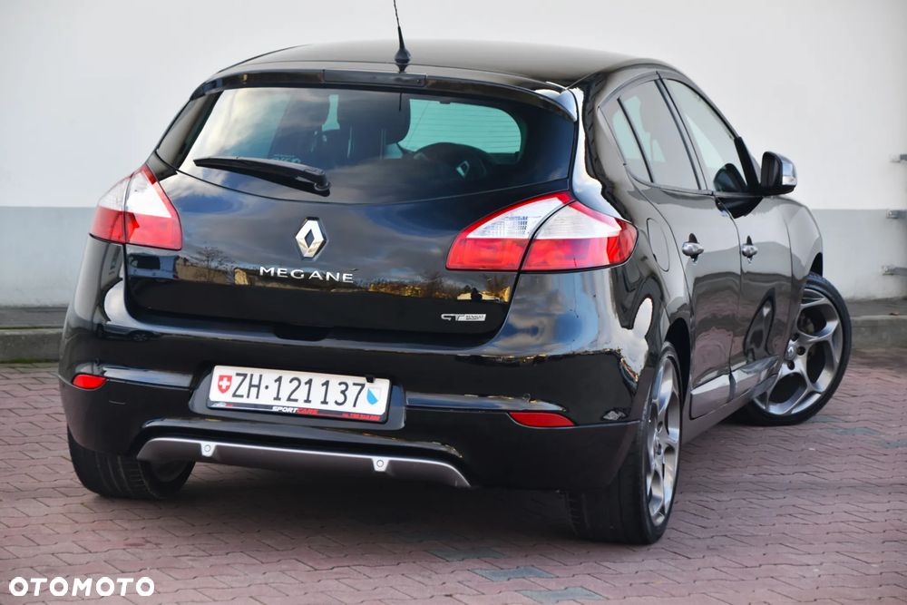 Renault Megane TCe 180 GT - 34