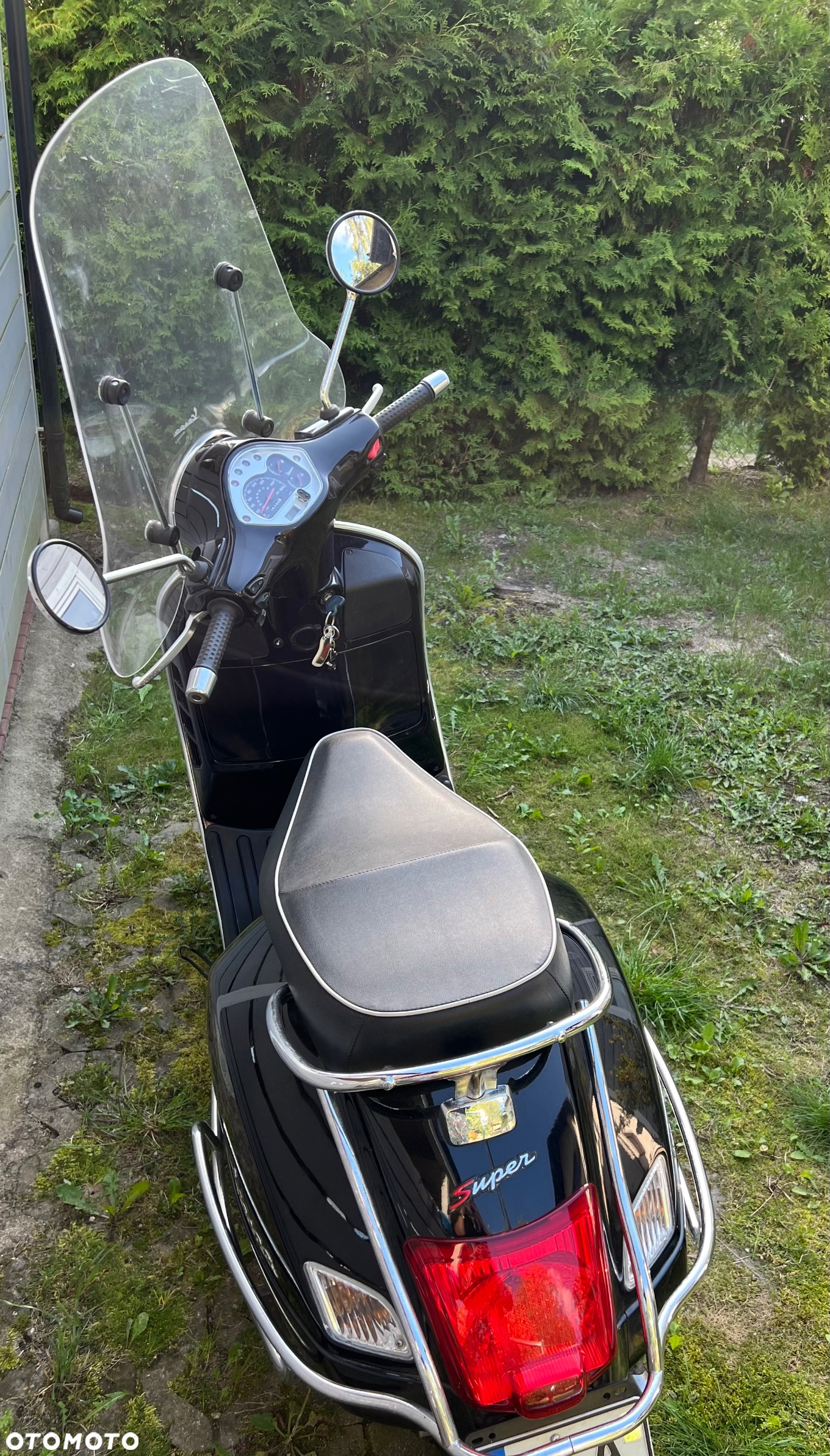 Piaggio Vespa - 4