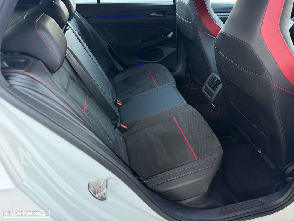 VW Golf 2.0 TSI GTI Clubsport DSG - 46
