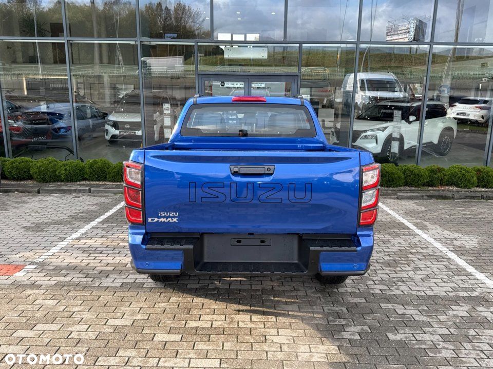 Isuzu D-Max - 4