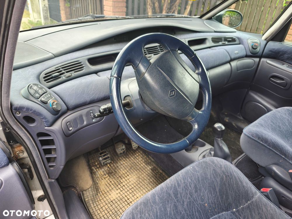 Renault Grand Espace - 4
