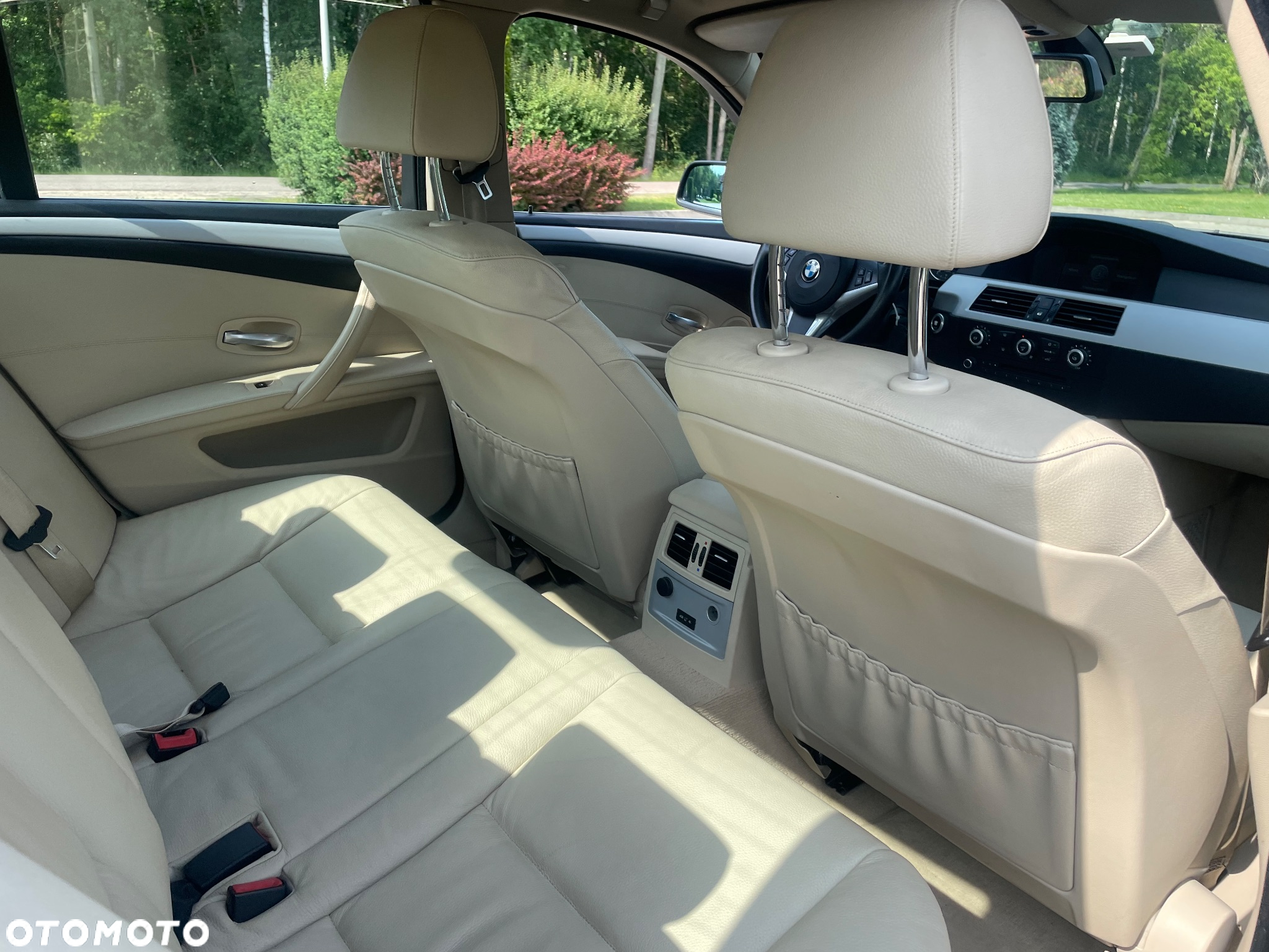 BMW Seria 5 - 21