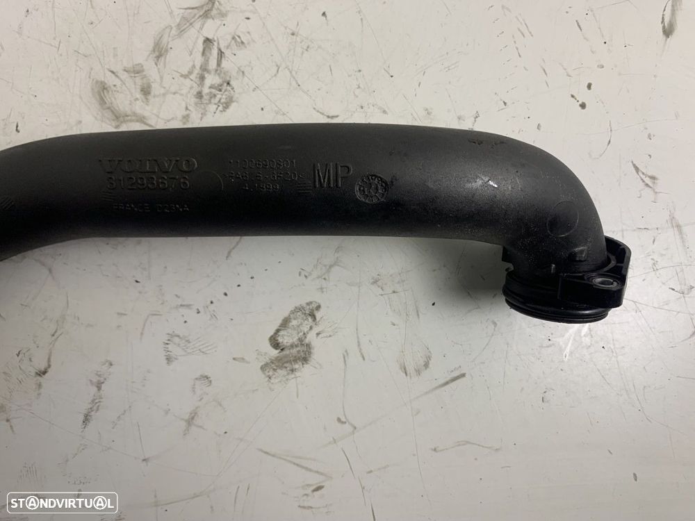 Tubo intercooler VOLVO V60 (155, 157) D4 REF. 31293676 MOTOR D4204T5 - 2