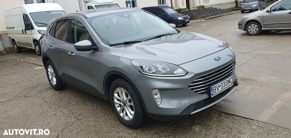 Ford Kuga 1.5 EcoBoost 2x4 Titanium - 10