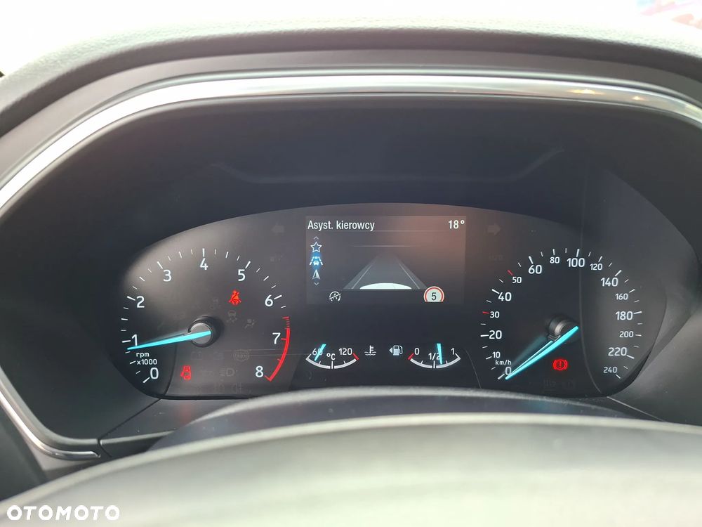 Ford Focus 1.0 EcoBoost Titanium - 22