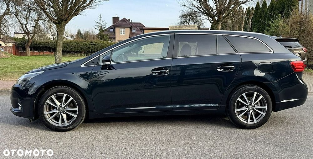 Toyota Avensis - 3