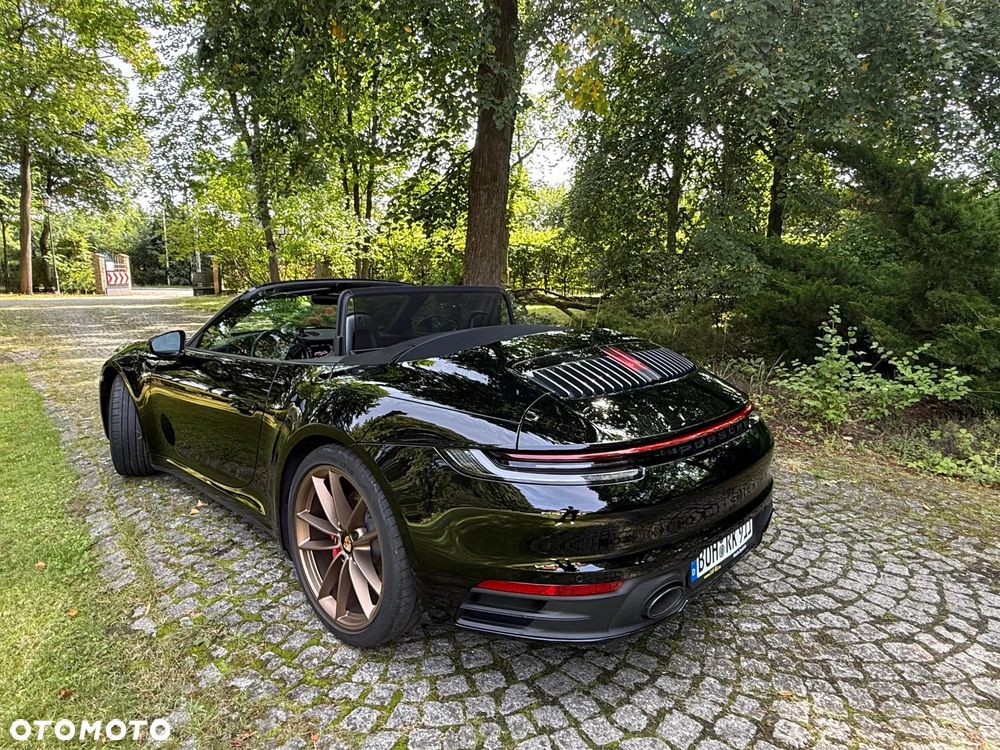 Porsche 911 Carrera 4S PDK - 21