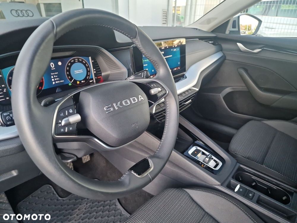 Skoda Octavia 1.5 TSI mHEV Selection DSG - 10
