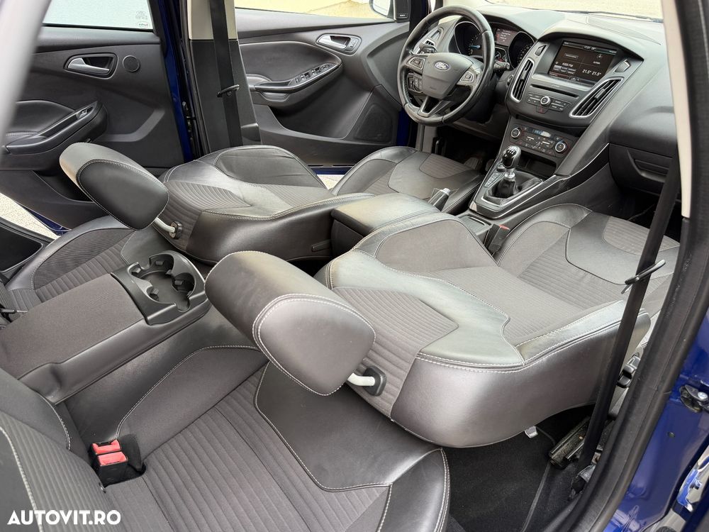 Ford Focus 2.0 TDCI Titanium - 17