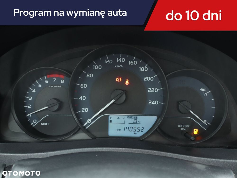 Toyota Corolla - 13