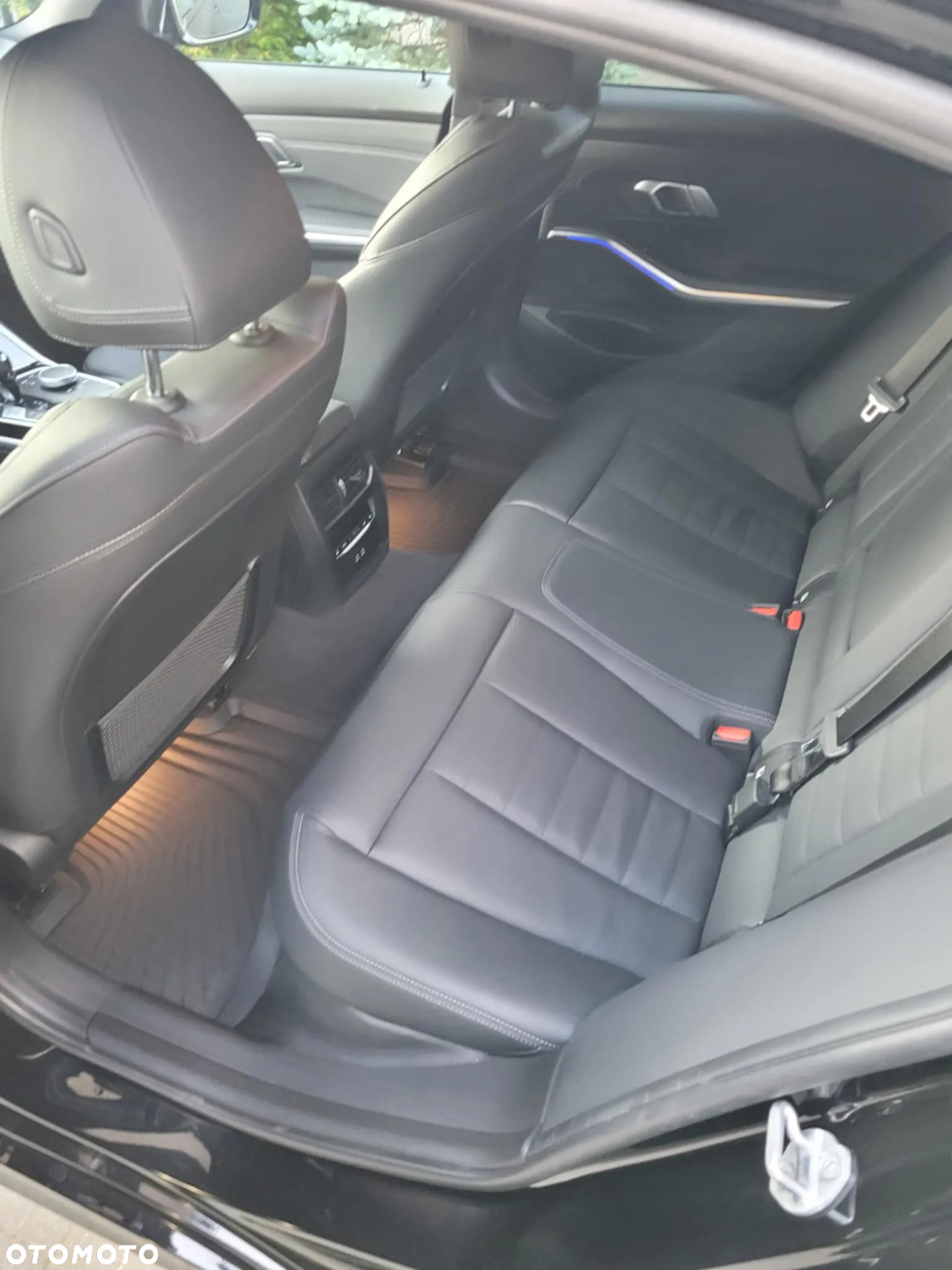 BMW Seria 3 330i xDrive Sport Line - 8