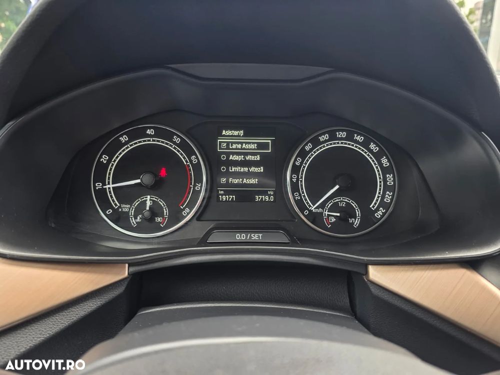 Skoda Kamiq 1.0 TSI DSG Style - 14
