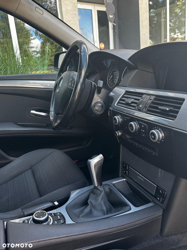 BMW Seria 5 520d - 9