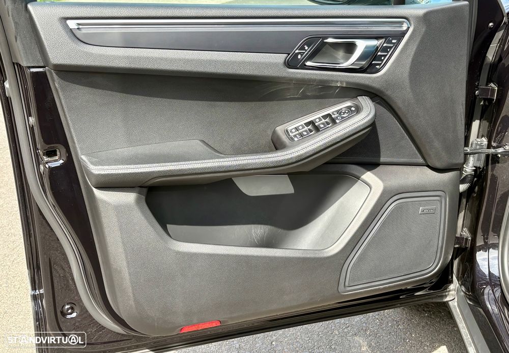 Porsche Macan Standard - 15
