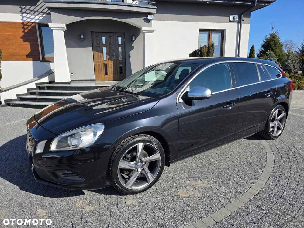 Volvo V60 D3 Geartronic Summum - 2