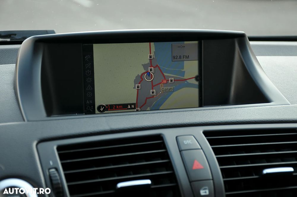 BMW Seria 1 116i - 17