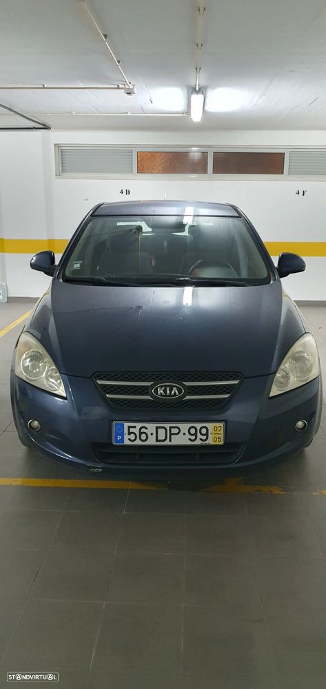 Kia Ceed 1.6 CRDi EX - 1