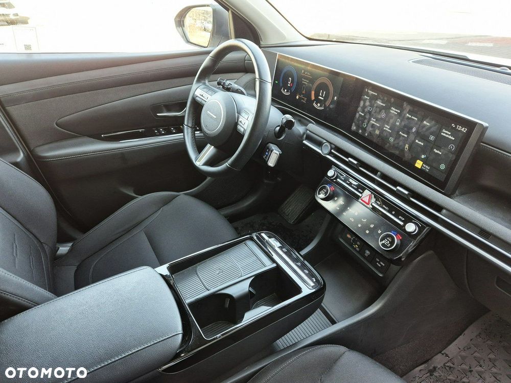 Hyundai Tucson 1.6 T-GDi HEV Smart 2WD - 26