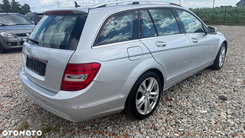 Mercedes-Benz Klasa C 220 CDI BlueEff Avantgarde - 5