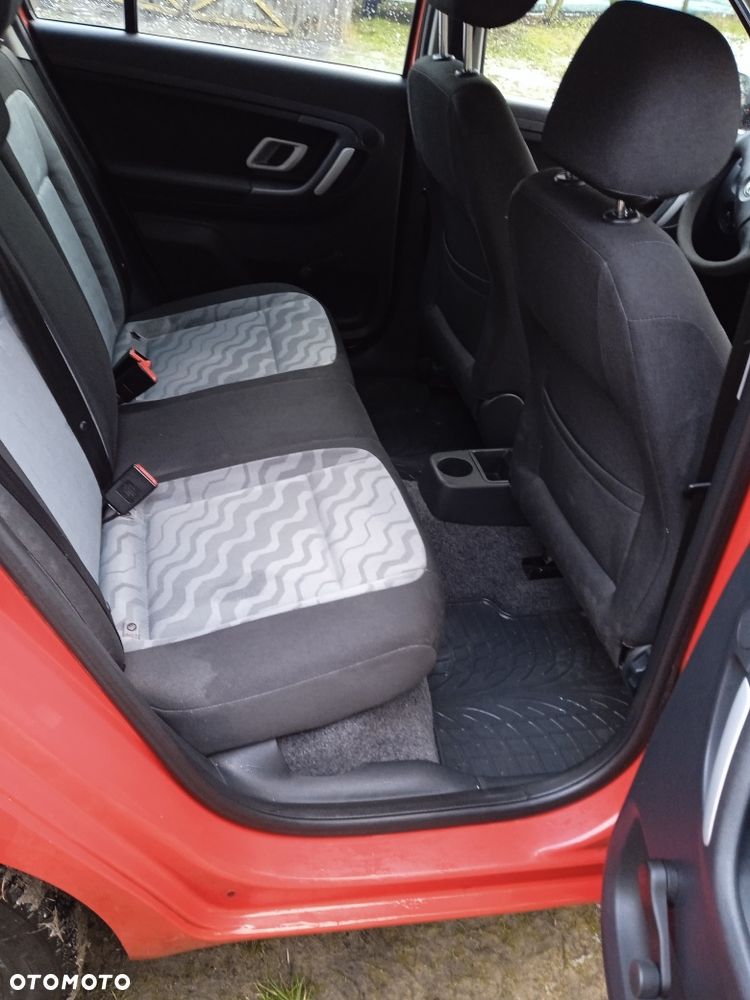 Skoda Fabia - 4