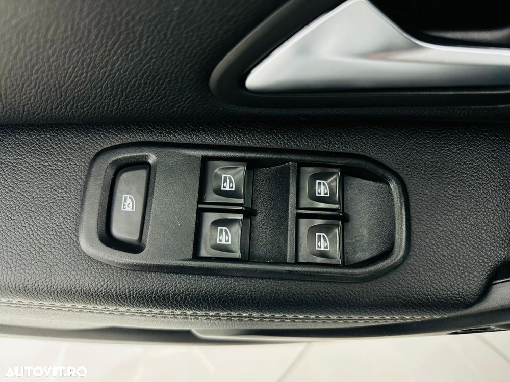 Dacia Duster SCe 115 2WD Prestige - 14