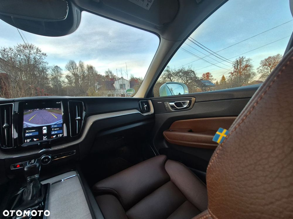 Volvo XC 60 D4 AWD Geartronic Inscription - 19