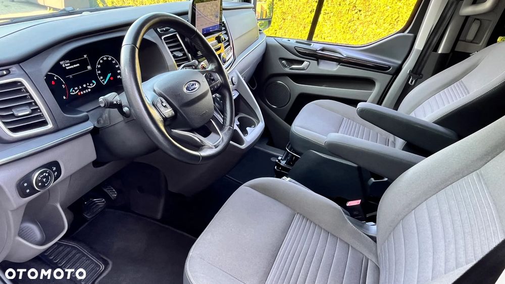 Ford Tourneo Custom 2.0 EcoBlue L2 Titanium SelectShift - 17