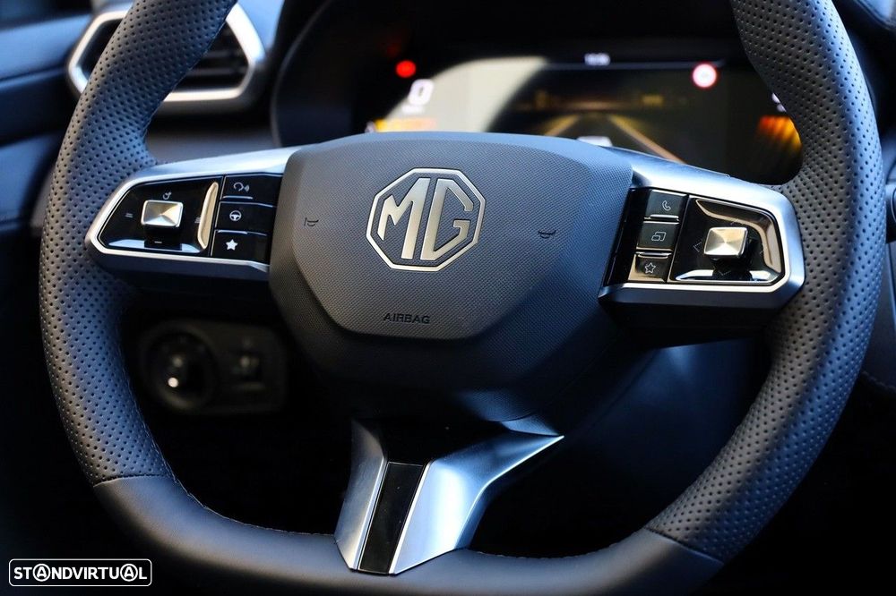 MG ZS 1.5 Hybrid+ Luxury - 14