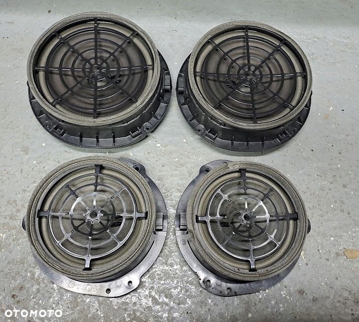 audi a4 b9 a5 8w głośniki drzwi przód tył kpl oryg - 1