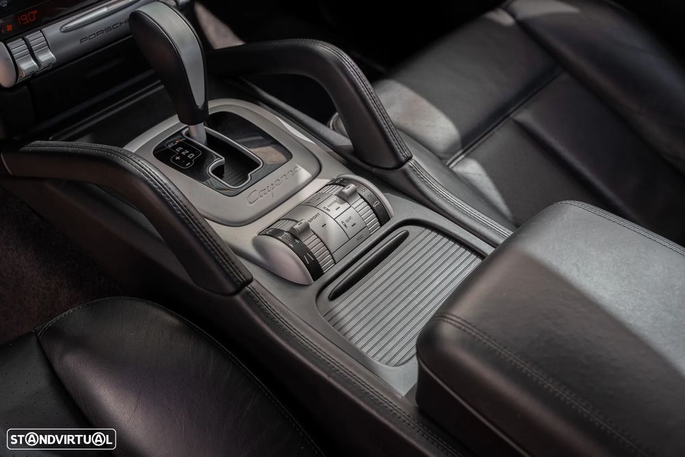 Porsche Cayenne Turbo - 29