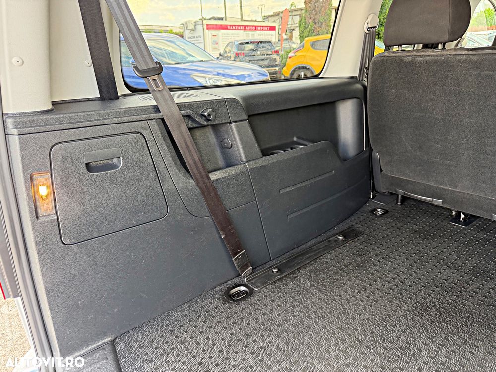 Volkswagen Caddy 2.0 (7-Si.) Maxi Comfortline - 31