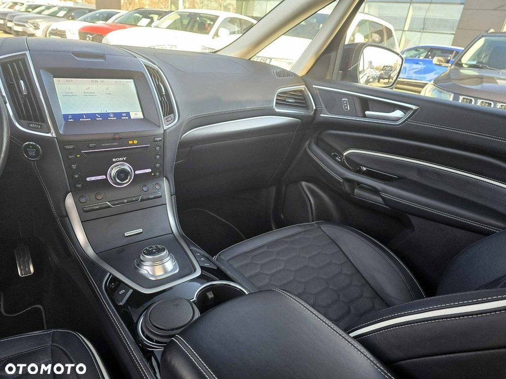 Ford S-Max - 29