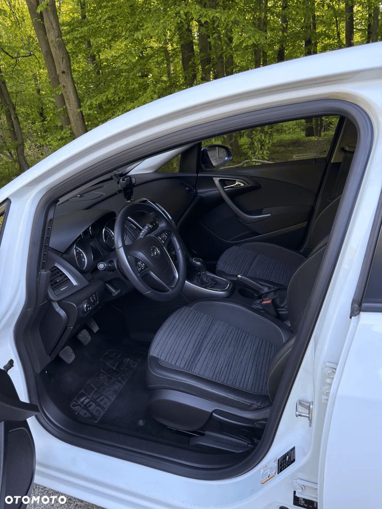 Opel Astra 1.4 Turbo Active - 10