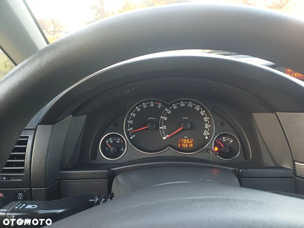 Opel Meriva 1.4 - 15