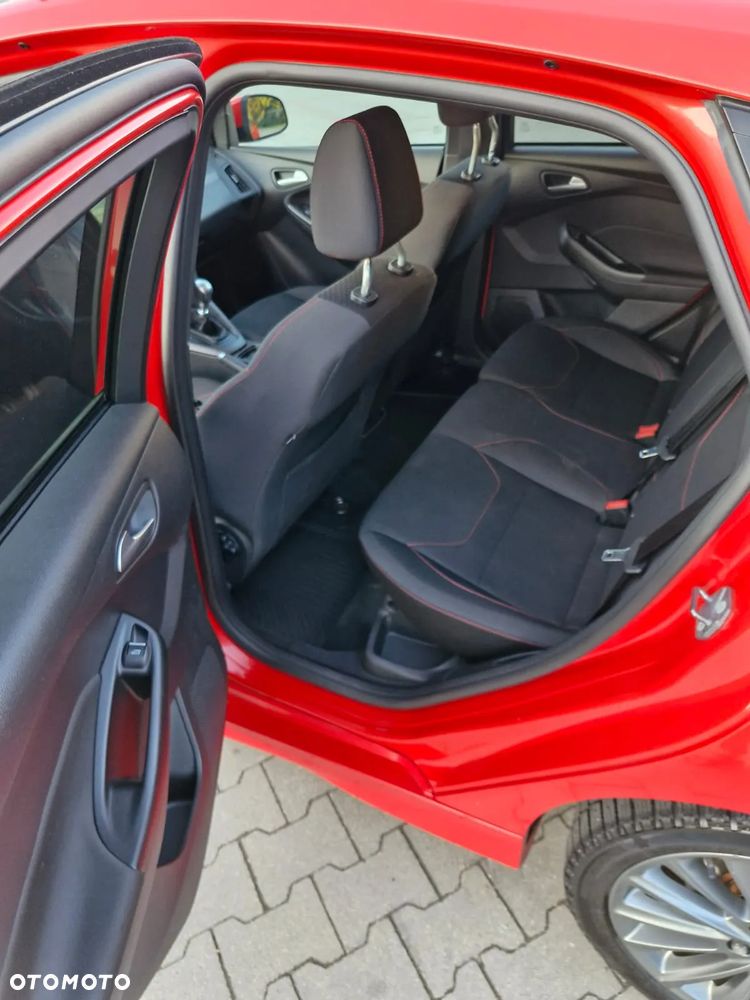 Ford Focus 1.0 EcoBoost ST-Line - 13