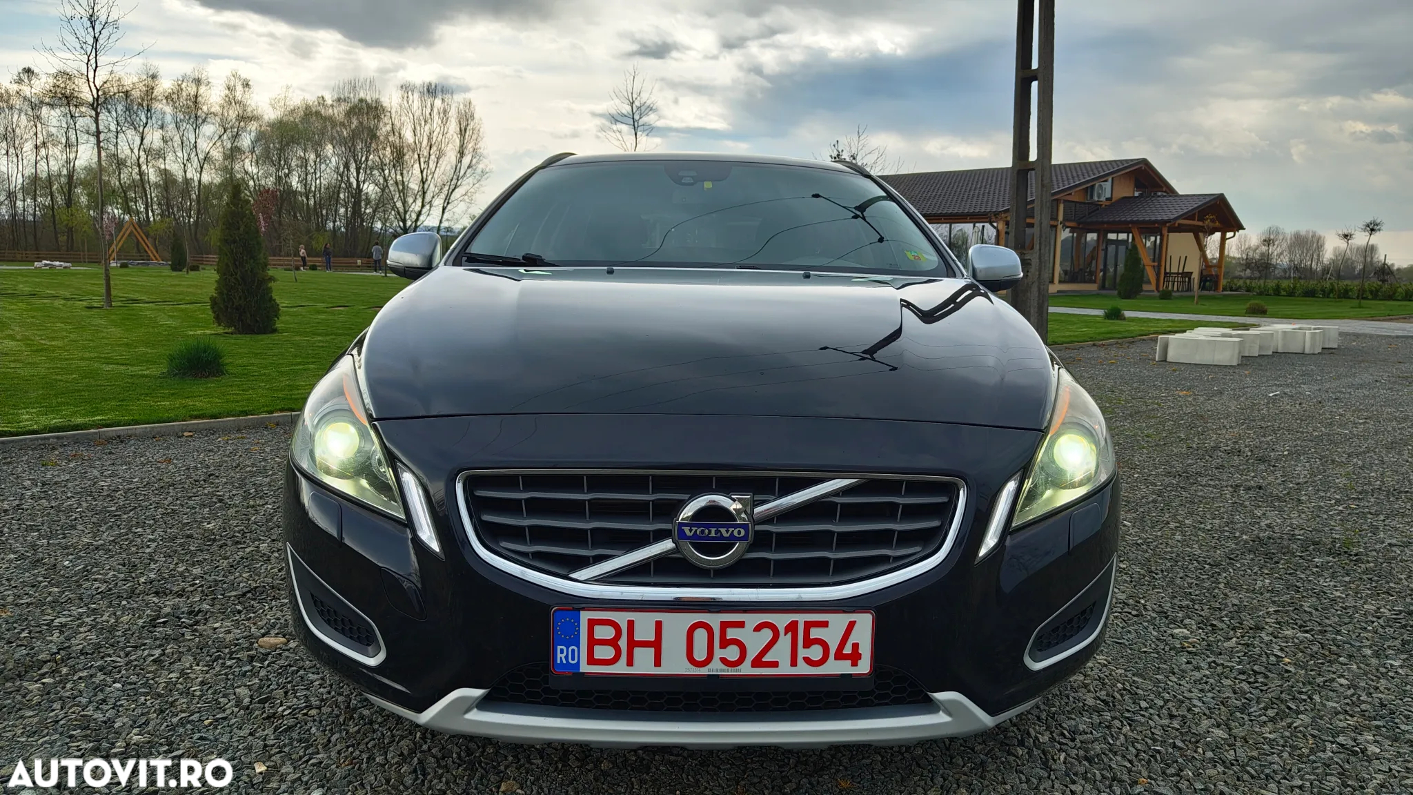 Volvo V60 2.0T Geartronic Powershift Summum - 8