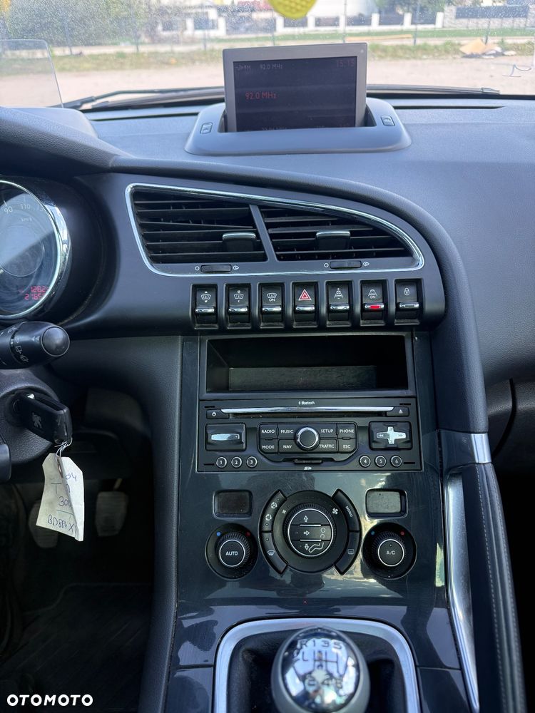 Peugeot 3008 HDi FAP 110 Premium - 13