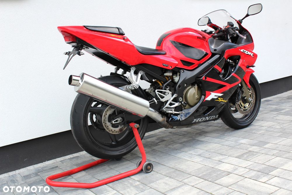 Honda CBR - 6