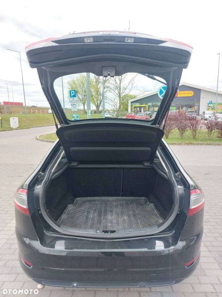 Ford Mondeo 2.0 TDCi Titanium - 9