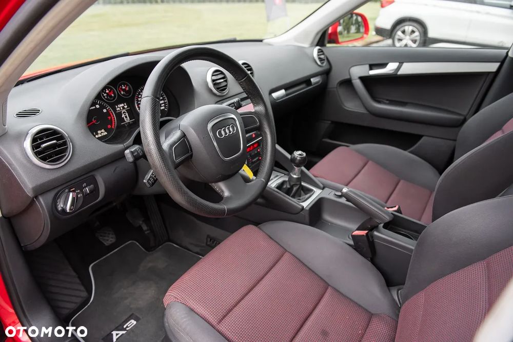 Audi A3 Sportback 1.8 TFSI quattro S line Sportpaket - 17