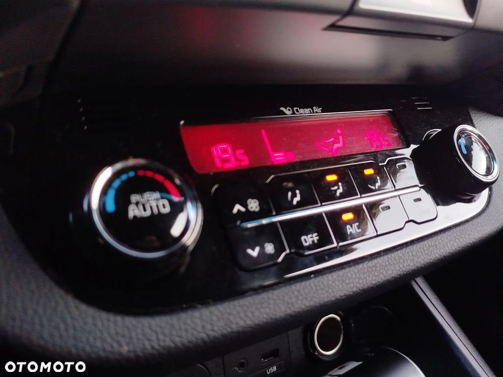 Kia Sportage 1.6 GDI L 2WD - 19