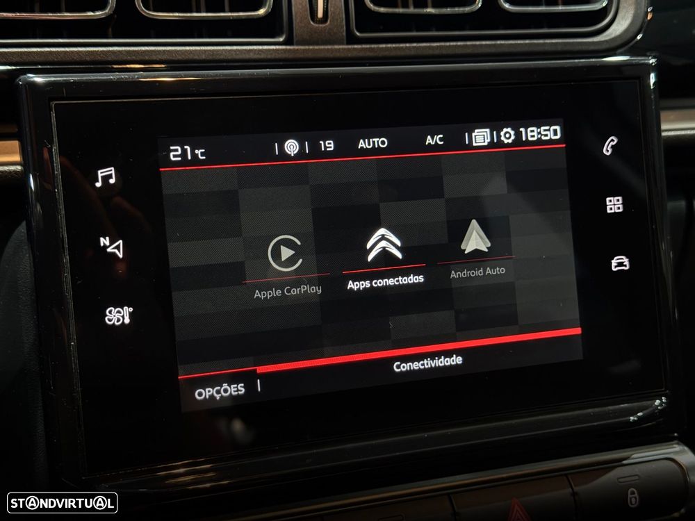 Citroën C3 1.2 PureTech Shine - 23