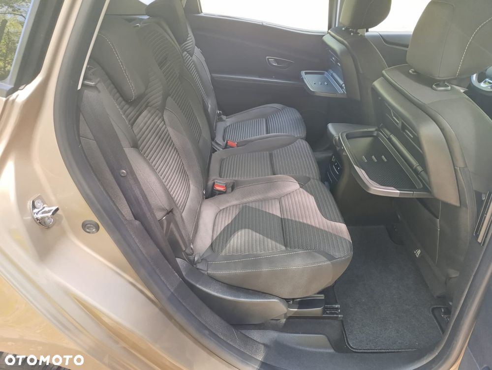 Renault Scenic ENERGY dCi 110 EDC LIMITED - 19