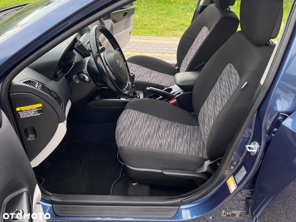 Kia Ceed 1.4 CVVT Attract - 32