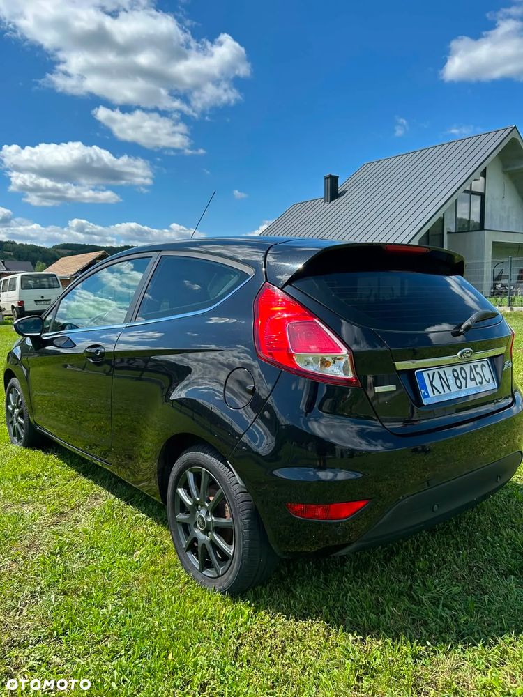 Ford Fiesta 1.0 EcoBoost Titanium - 18