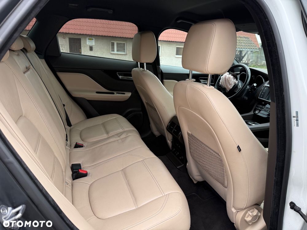 Jaguar F-Pace 3.0 TDV6 AWD 300 Sport - 24