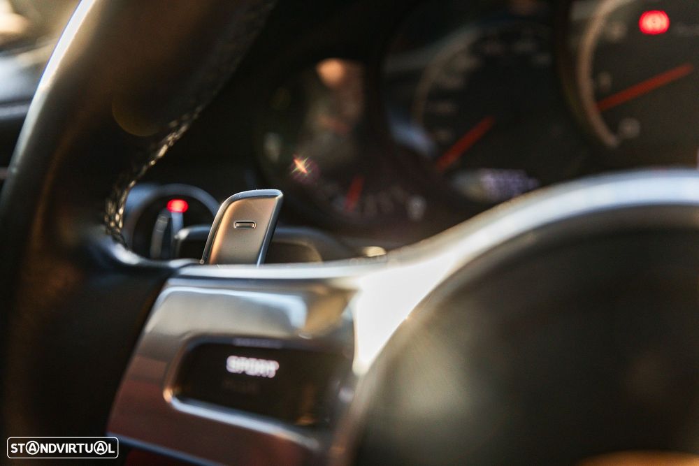 Porsche Panamera Turbo S PDK - 13