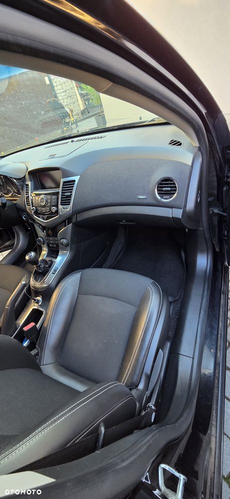 Chevrolet Cruze 2012 photo 4