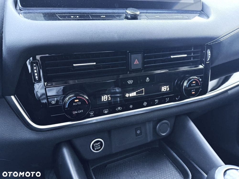 Nissan Qashqai - 12